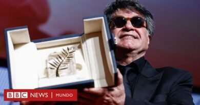 Cannes: El director iraní que estuvo preso y rodó en secreto la película que ganó la Palma de Oro en el Festival de Cannes - BBC News Mundo