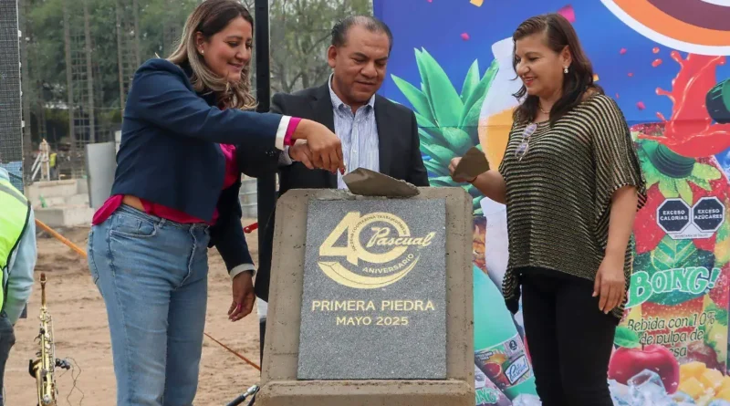 Cooperativa Pascual coloca la primera piedra de nuevo centro en Querétaro - Diario de Querétaro | Noticias Locales, Policiacas, de México, Querétaro y el Mundo