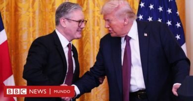 EE.UU. logra con Reino Unido el primer acuerdo comercial en medio de la ofensiva de aranceles de Trump - BBC News Mundo