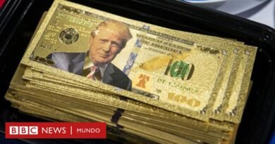 Por qué a Trump podría interesarle un dólar débil y cómo la moneda estadounidense está cayendo a sus niveles más bajos en 3 años - BBC News Mundo