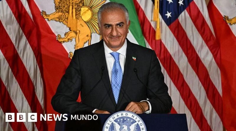Quién es Reza Pahlavi, el príncipe heredero del sha de Persia que se postula desde EE.UU. como alternativa al régimen islámico de Irán - BBC News Mundo