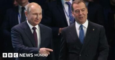 Análisis BBC: ¿Por qué Rusia se mantiene callada frente al despliegue de submarinos nucleares de Trump?  - BBC News Mundo