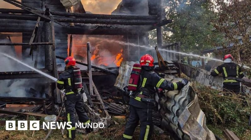 El enorme ataque de Rusia a Ucrania con 574 drones en el mayor bombardeo de las últimas semanas - BBC News Mundo
