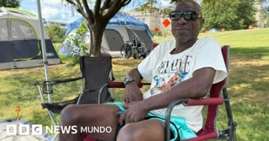 Trump publicó una foto en la que aparezco sentado junto a mi carpa y luego llegó la excavadora - BBC News Mundo