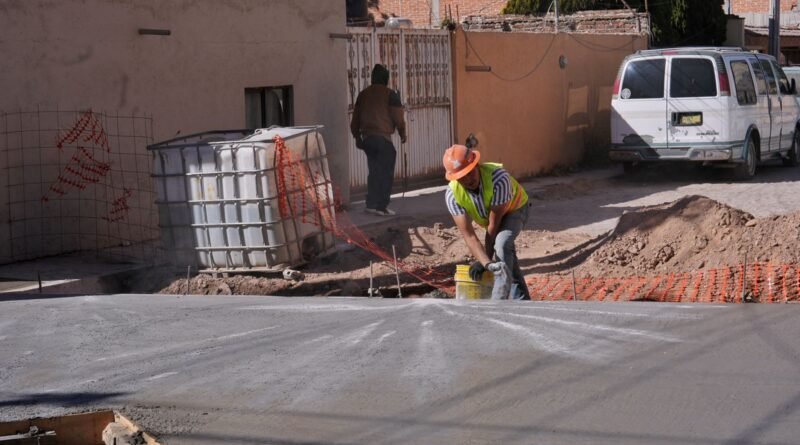 Supervisa Felifer Macías avances de obra en Buenavista