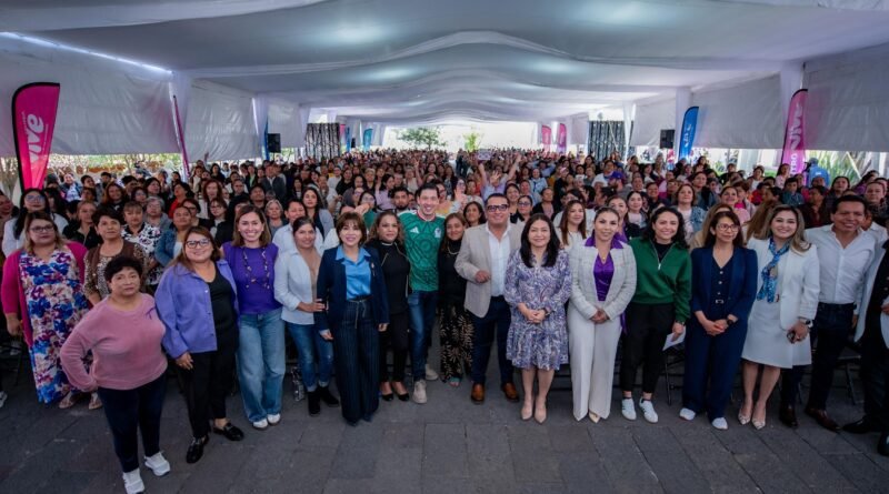 Encabeza Rodrigo Monsalvo conversatorio sobre salud mental en el marco del Día Internacional de la Mujer