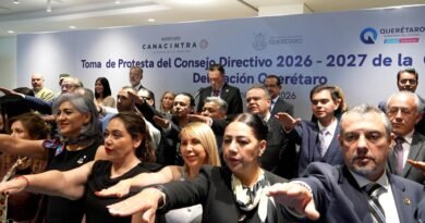 Mauricio Kuri toma protesta al Consejo Directivo de la CANACINTRA Querétaro 