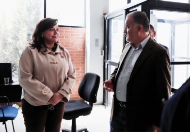 Abre UAQ Bufete Contable Administrativo en campus Cadereyta