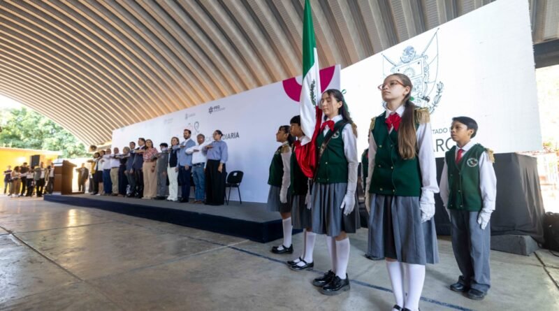 Impulsa Gobernador inversión educativa para mejorar espacios escolares en la capital   