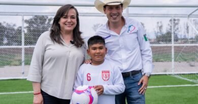 Rodrigo Monsalvo entrega la primera etapa de la Unidad Deportiva de la UAQ en Amazcala