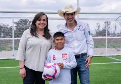 Rodrigo Monsalvo entrega la primera etapa de la Unidad Deportiva de la UAQ en Amazcala