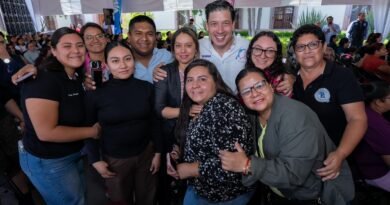Encabeza Rodrigo Monsalvo conversatorio sobre salud mental para madres, padres y cuidadores Encabeza Rodrigo Monsalvo conversatorio sobre salud mental para madres, padres y cuidadores