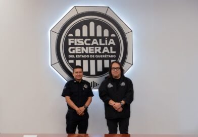Fiscal General del Estado, Víctor Antonio De Jesús Hernández, sostuvo una reunión de trabajo con el Secretario de Seguridad Pública Municipal de San Juan del Río,