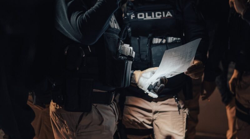 Sinergia ejecuta 10 cateos simultáneos en San Juan del Río; siete personas fueron detenidas
