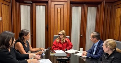 Informa Oficialía Mayor estrategia integral de movilidad laboral en el Poder Ejecutivo ante obras del Tren México-Querétaro