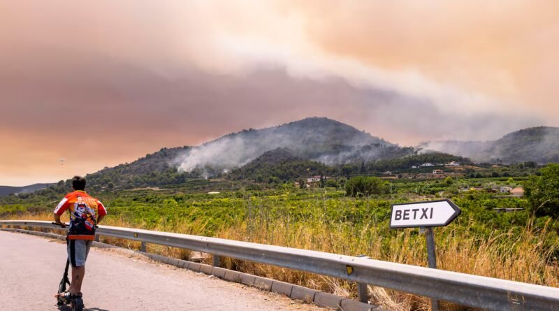Anatomía de un desalojo: “Vi como el fuego avanzaba hacia mi casa”