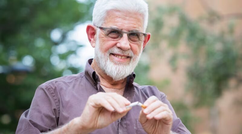 Armando Peruga, epidemiólogo: “Mientras no subamos los impuestos al tabaco y controlemos la oferta, seguiremos cojos”
