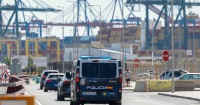 Así sobornaban a la Guardia Civil los narcos de Valencia que guardaban 60 millones en coca: “A los verdes, un 20”