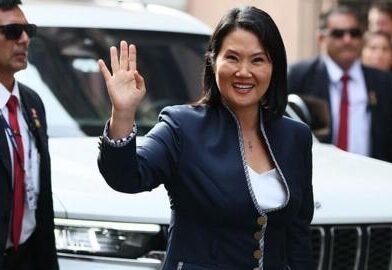 En vivo: Keiko asume la presidencia de Perú y marca el regreso de un Fujimori al poder - BBC News Mundo