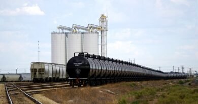 Irán vendió 18 mil millones de dólares en petróleo desde que EU inició la guerra - RR Noticias