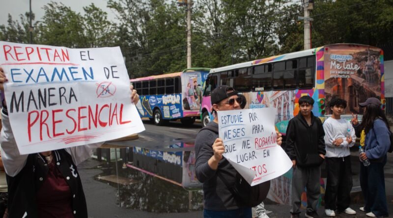 La UNAM desmiente que ya haya decidido si se repetirá o no el examen cuestionado por el uso de la IA