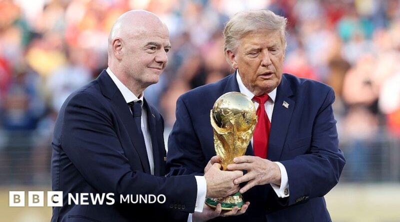 La polémica que genera el plan de la FIFA para atraer inversionistas privados al Mundial  - BBC News Mundo