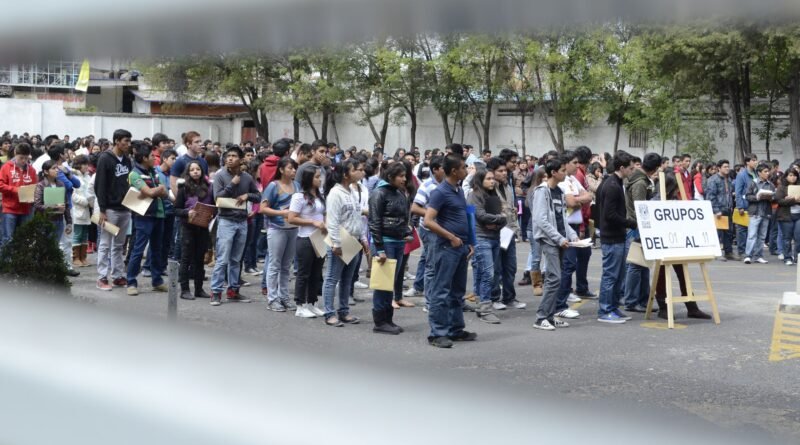 Más de un millón de personas necesarias y 198 toneladas de basura: la logística detrás del examen presencial de la UNAM
