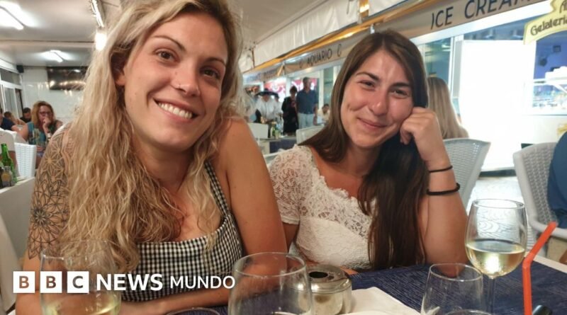 “No podía aceptar que nunca encontrarían a mi amiga desaparecida y me fui al otro lado del planeta a buscarla” - BBC News Mundo