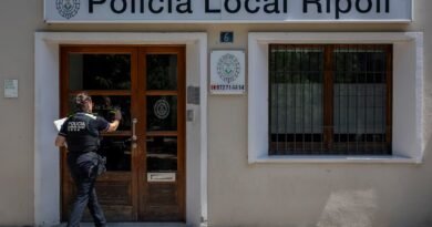 Ripoll vive con frialdad la polémica de Orriols y su hija: “Es muy duro, cada vez hay más silencio”