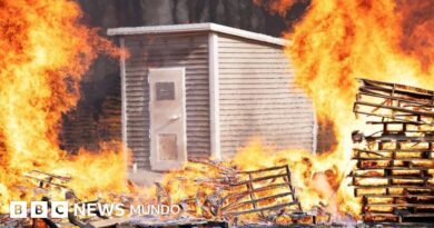 Vi cómo un incendio forestal destruía mi pueblo en California y ahora construyo búnkeres a prueba de fuego - BBC News Mundo