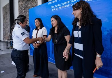 Fortalece El Marqués la cultura turística con capacitación a policías municipales