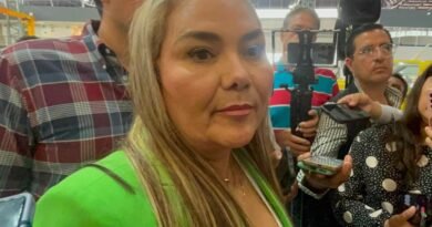Atienden inquietudes de más de 150 maestros por proceso de ascenso de USICAMM - RR Noticias