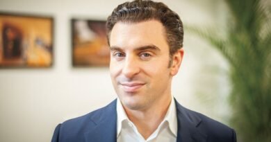 Brian Chesky: 