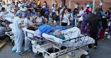Cali escarba entre los escombros del terremoto: “No podía salir y dejar tirados a mis pacientes”