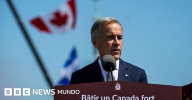 Canadá anuncia aranceles recíprocos contra EE.UU. por US$20.000 millones - BBC News Mundo