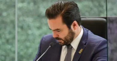 Cárdenas niega retiro de visa de EU - RR Noticias
