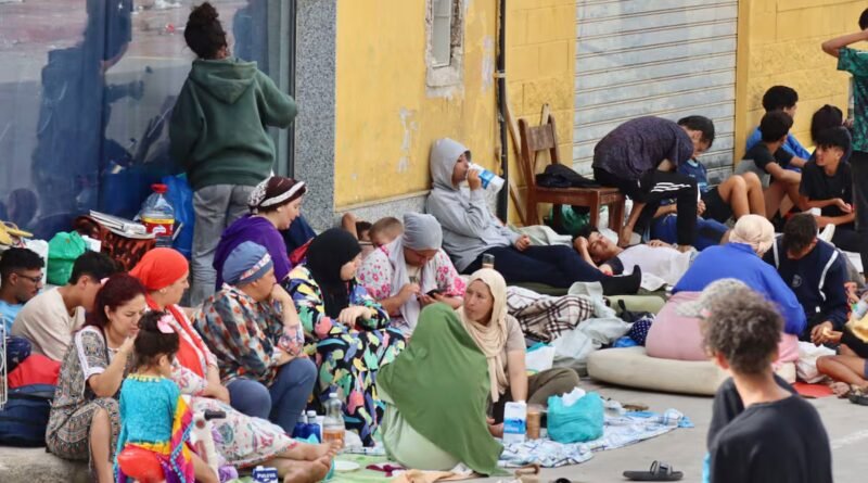 Ceuta calcula que tendrá que atender a más de mil menores migrantes y prepara dos grandes instalaciones
