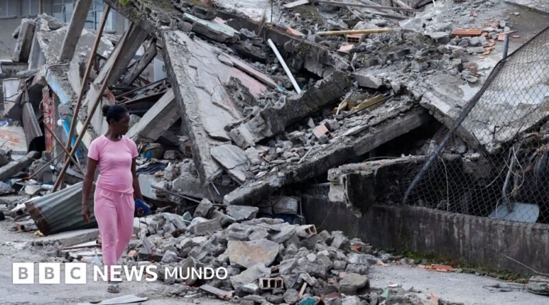 Cómo el terremoto agravó la desesperada situación en el Chocó, una de las regiones más pobres de Colombia y epicentro del sismo - BBC News Mundo