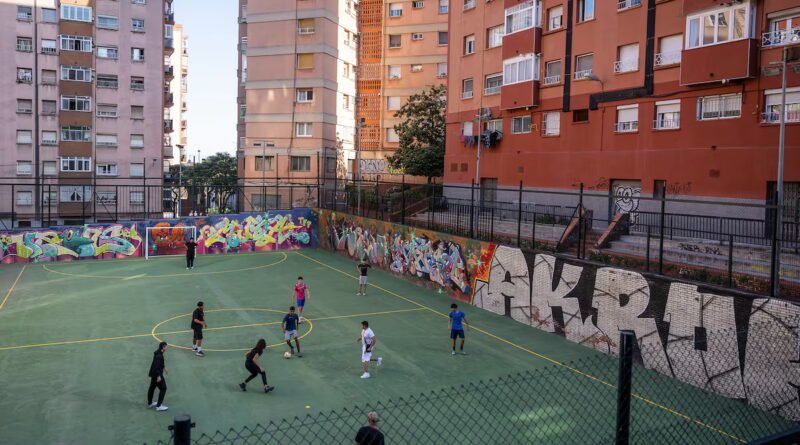 Cómo proteger la salud de los adolescentes en las ciudades