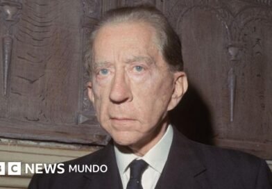 Cómo se convirtió en el hombre más rico del mundo J. Paul Getty, el excéntrico magnate cuya mascota era un león - BBC News Mundo