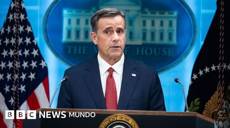 Cómo se puede interpretar el viaje secreto del jefe de la CIA a Moscú - BBC News Mundo