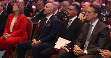 Director de la DEA, Terrance Cole, expresa su confianza en García Harfuch  - RR Noticias