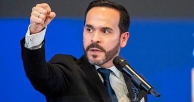 EN VIVO: Abelardo de la Espriella se prepara para asumir como presidente de Colombia, marcando el regreso de la derecha al país - BBC News Mundo