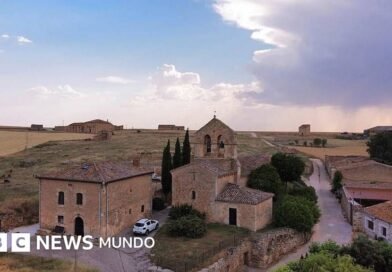 Eclipse solar total: Avellanosa de Muñó, el pequeño pueblo de España que por una noche será uno de los lugares más fascinantes del planeta - BBC News Mundo