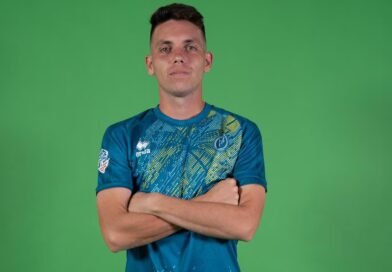 El ICE detiene a un futbolista argentino cuando viajaba con su equipo para jugar un partido