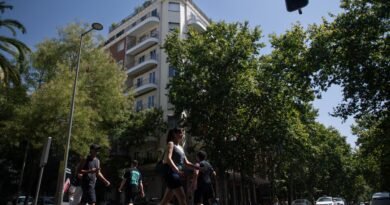 El PSOE denuncia ante la justicia la compra del ático del Gobierno de Ayuso: “Se van a arrepentir”