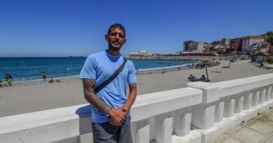 El asilo que no llega a Ceuta: “Soy palestino, crucé a nado y no me dicen nada de mi solicitud”