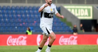 Tim Payne en el estadio Defensores del Chaco de Asunción, el 2 de agosto de 2026.