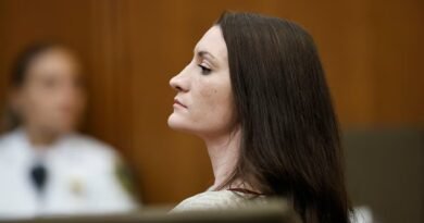 El juicio a la mujer que mató a sus tres hijos concluye con un alegato de la defensa a favor de su absolución: “Perdió la razón”