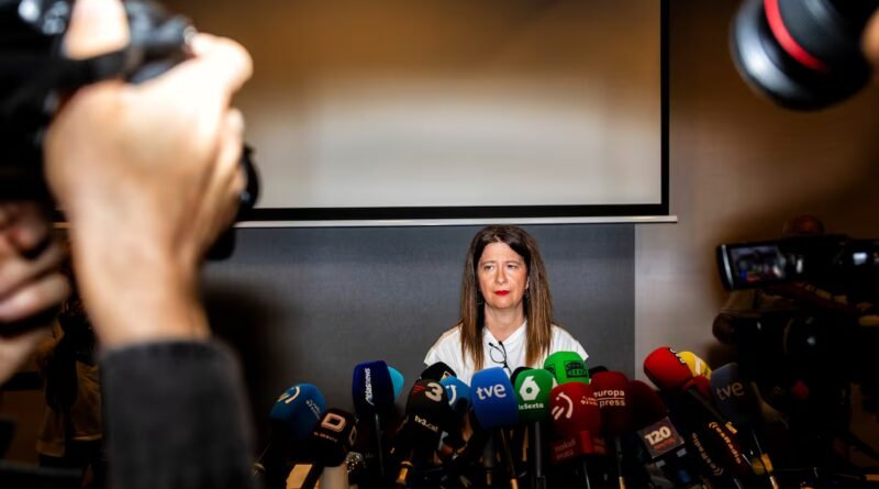El primer juez del ‘caso Leire Díez’ acepta que la Audiencia Nacional se quede con la investigación